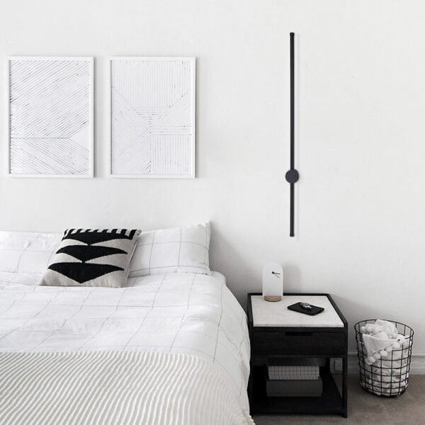 Minimalist LED Wall Light Fixture - Image 3